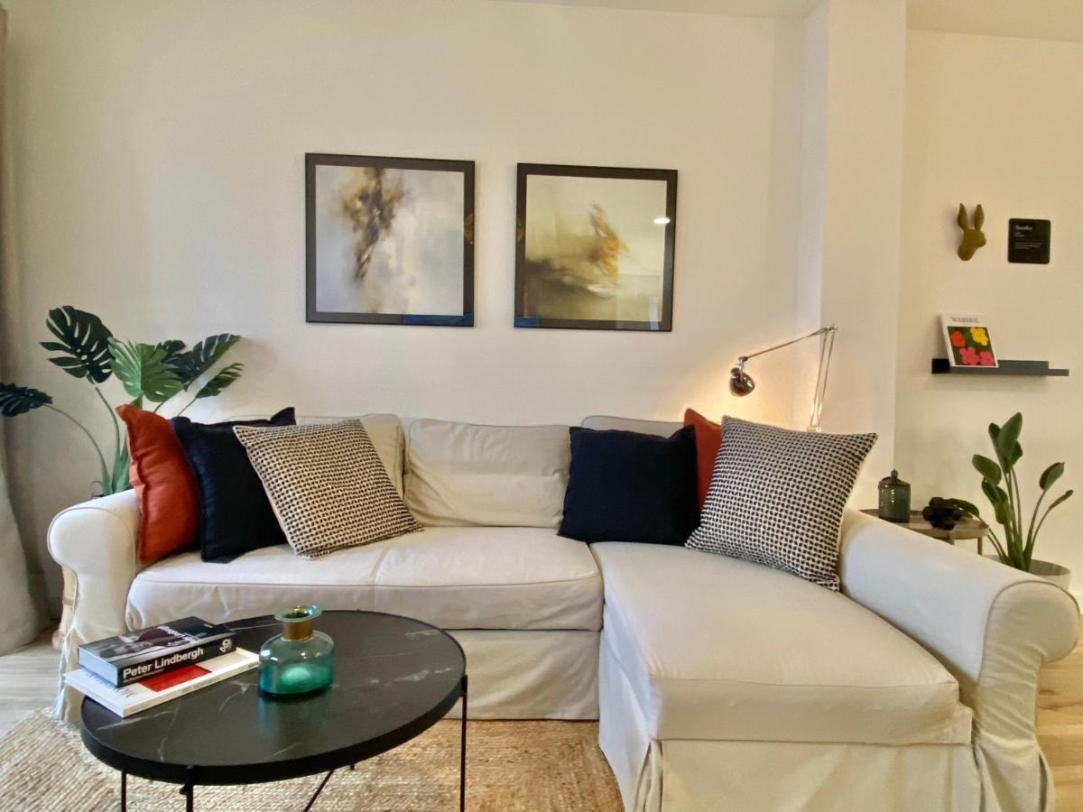 Soek Pedregalejo Seafront Holidays Homes Malaga Ngoại thất bức ảnh