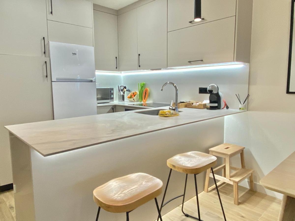 Soek Pedregalejo Seafront Holidays Homes Malaga Ngoại thất bức ảnh